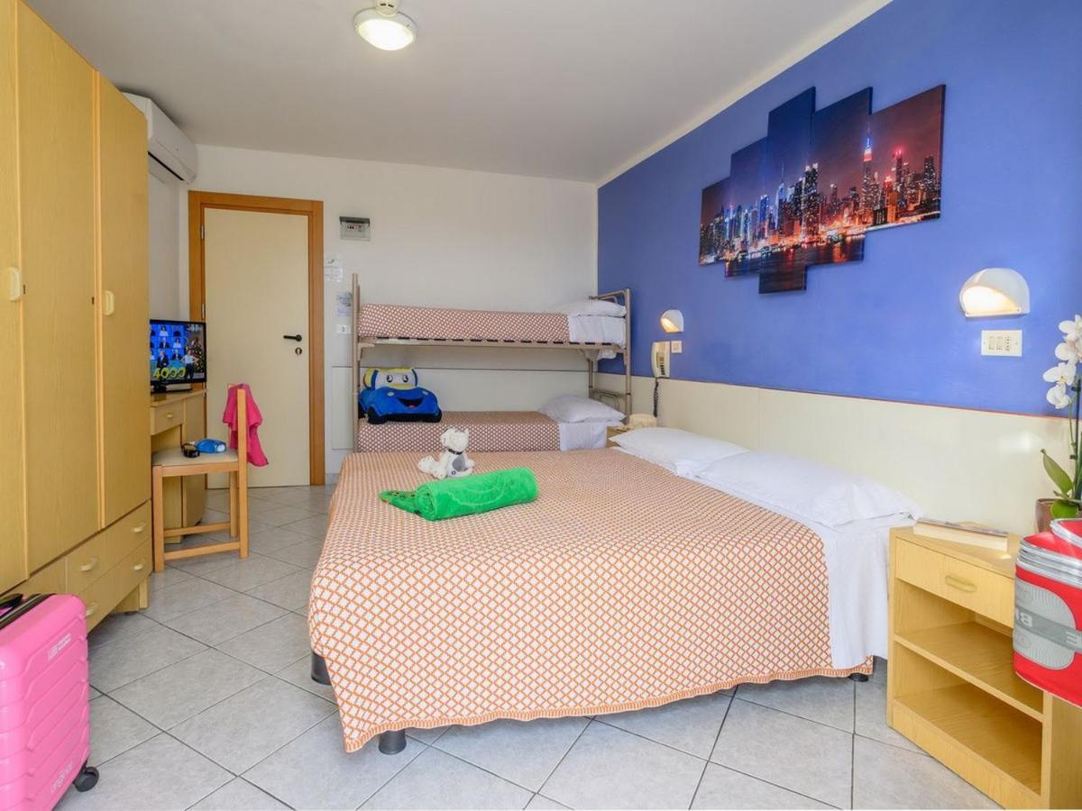 מיסאנו אדריאטיקו Hotel City מראה חיצוני תמונה