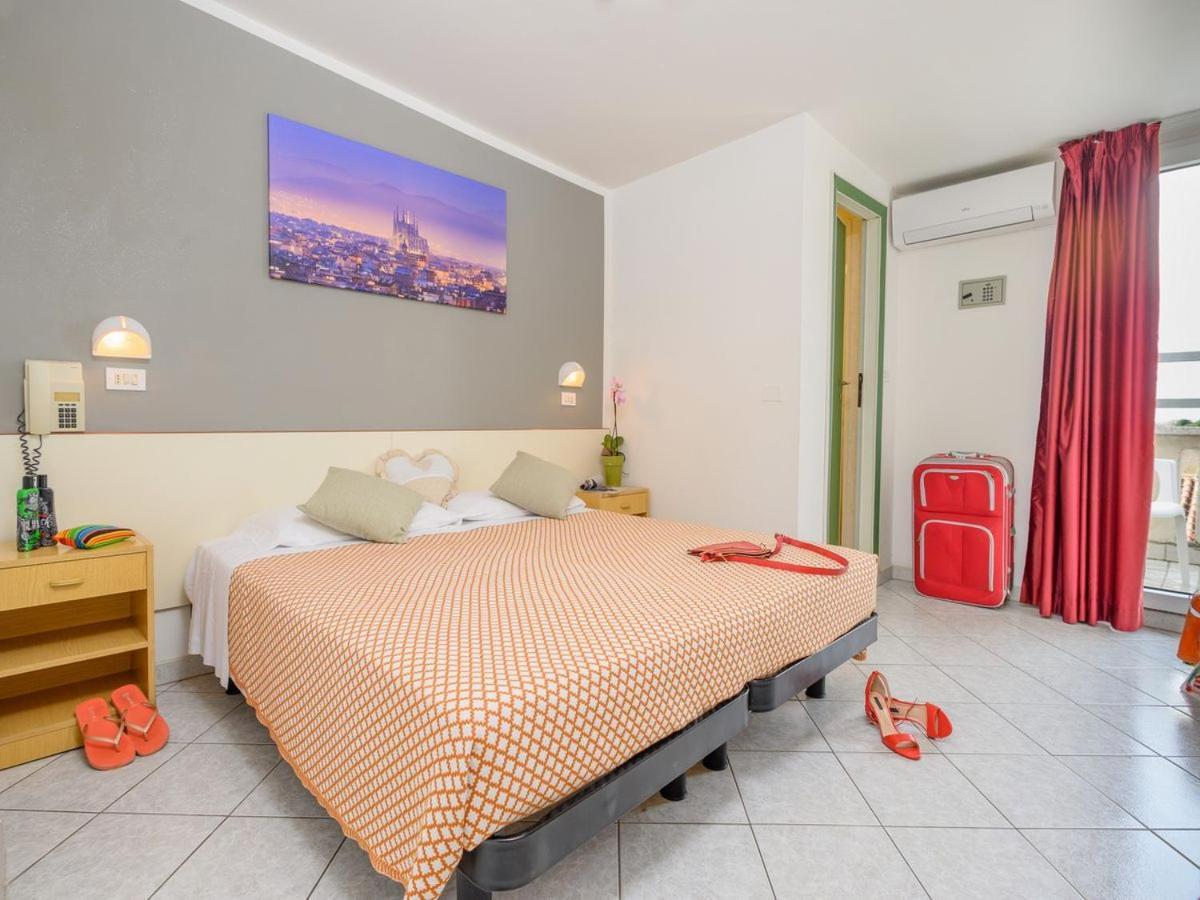 מיסאנו אדריאטיקו Hotel City מראה חיצוני תמונה